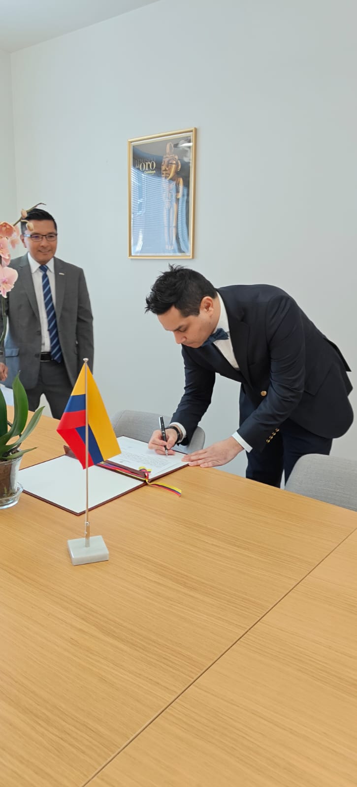 Fortalecimiento de la planta de personal en la Embajada de Colombia en Finlandia
