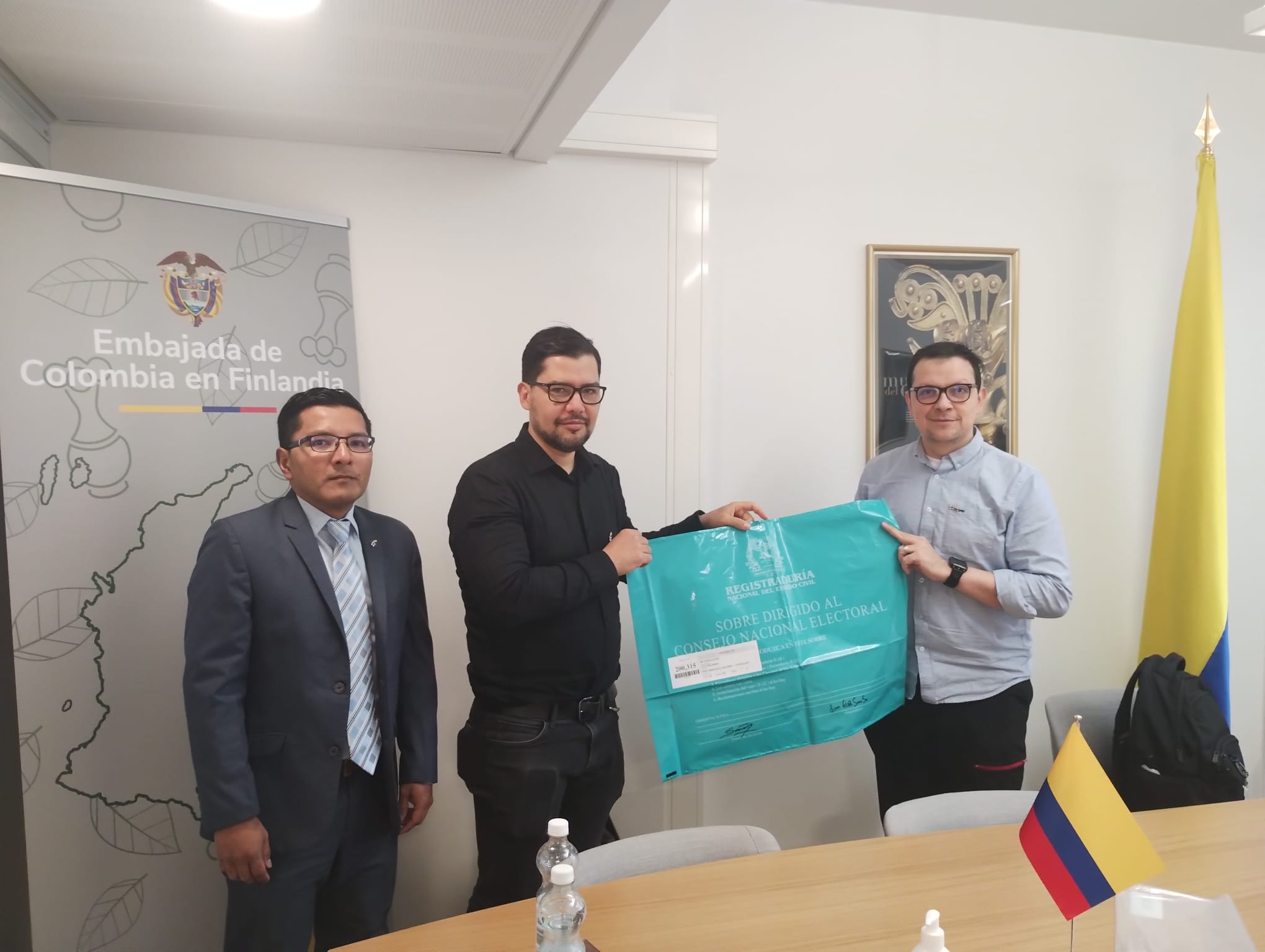 Elecciones al Congreso 2026 se realizaron exitosamente en la Embajada de Colombia en Finlandia
